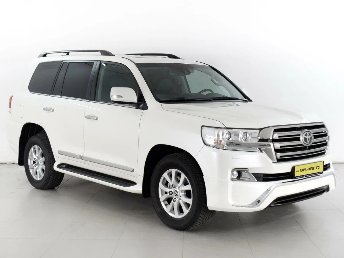 Toyota Land Cruiser 200 Series Рестайлинг 2 · Executive