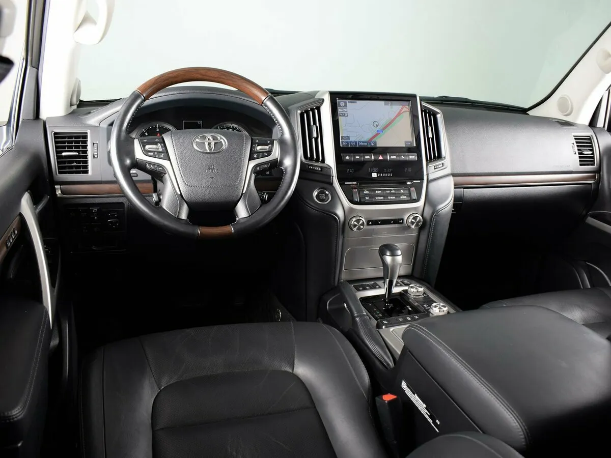 Toyota Land Cruiser 200 Series Рестайлинг 2 · Executive — фото 5