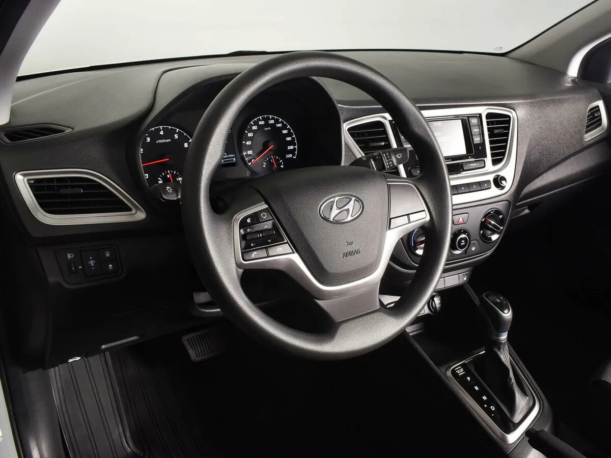 Hyundai Solaris II Рестайлинг · Active Plus — фото 5