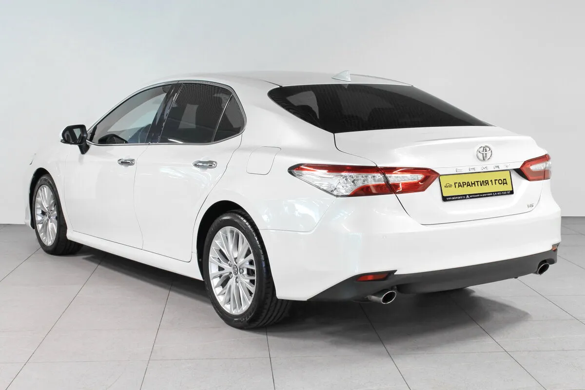 Toyota Camry VIII (XV70) · Executive Safety — фото 4