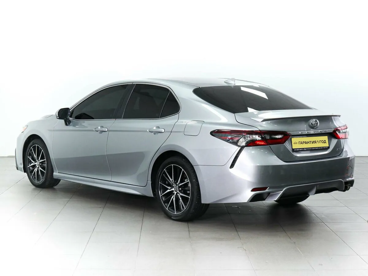 Toyota Camry VIII (XV70) Рестайлинг · LE — фото 2