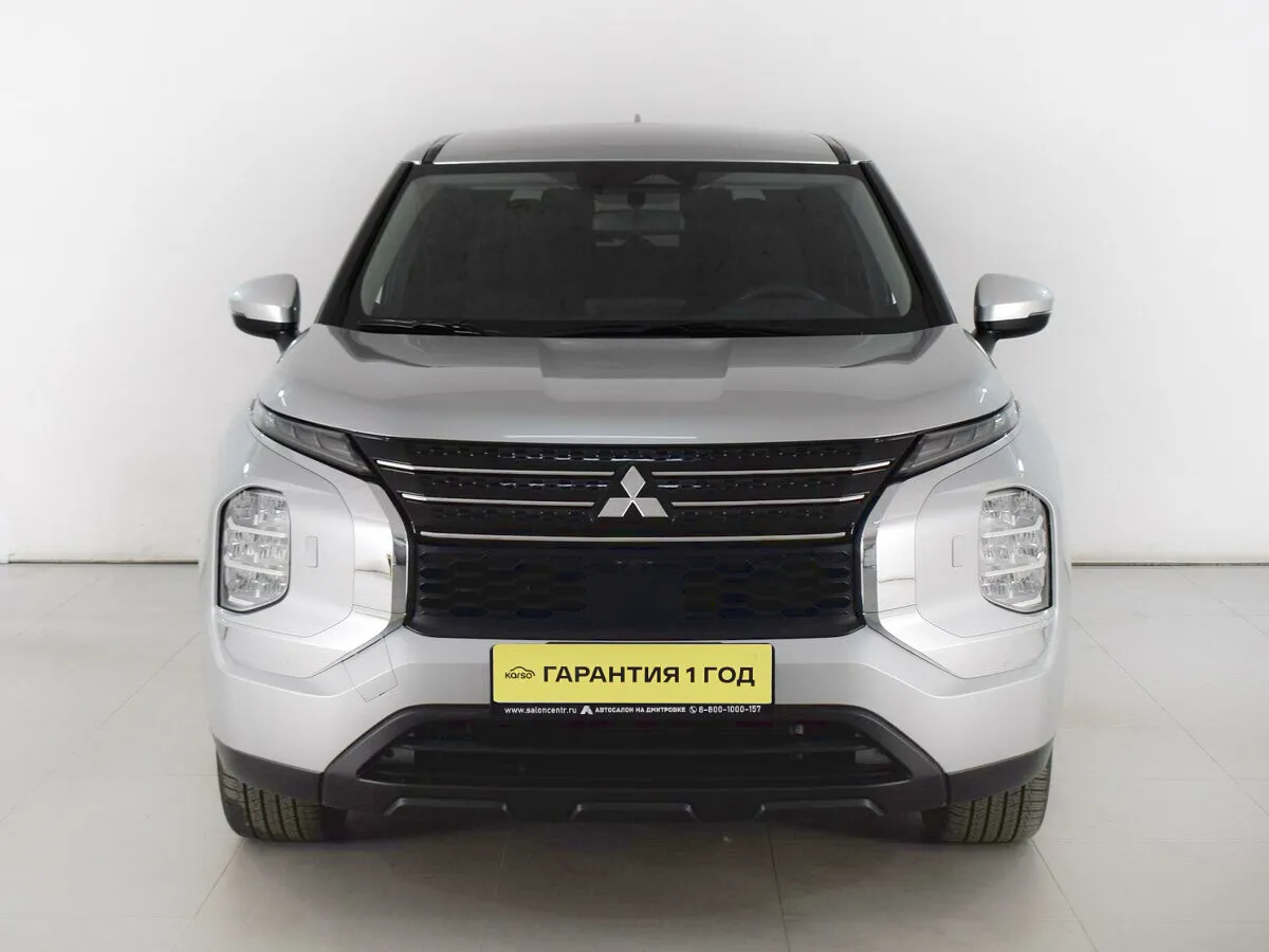 Mitsubishi Outlander IV · Premium — фото 3