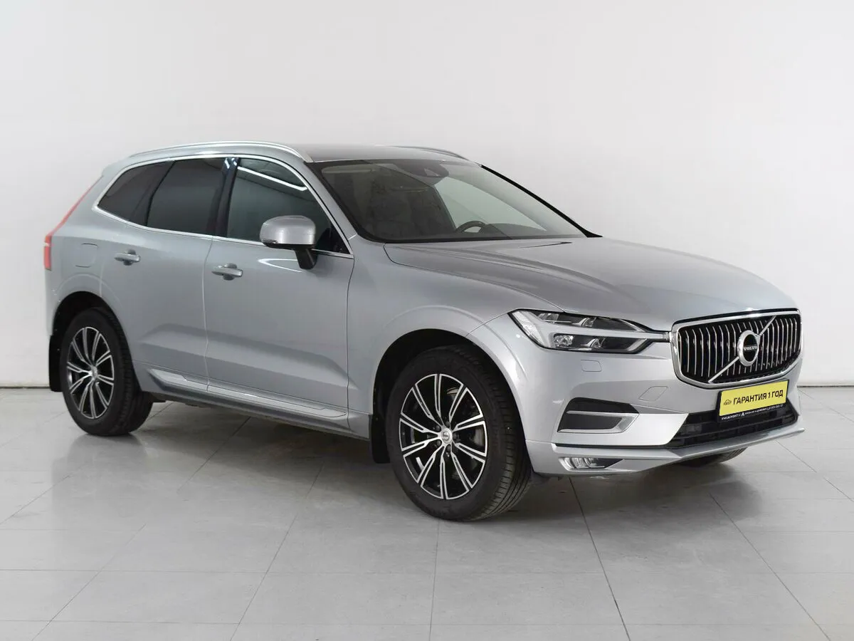 Volvo XC60 II · Momentum (MY17-20)