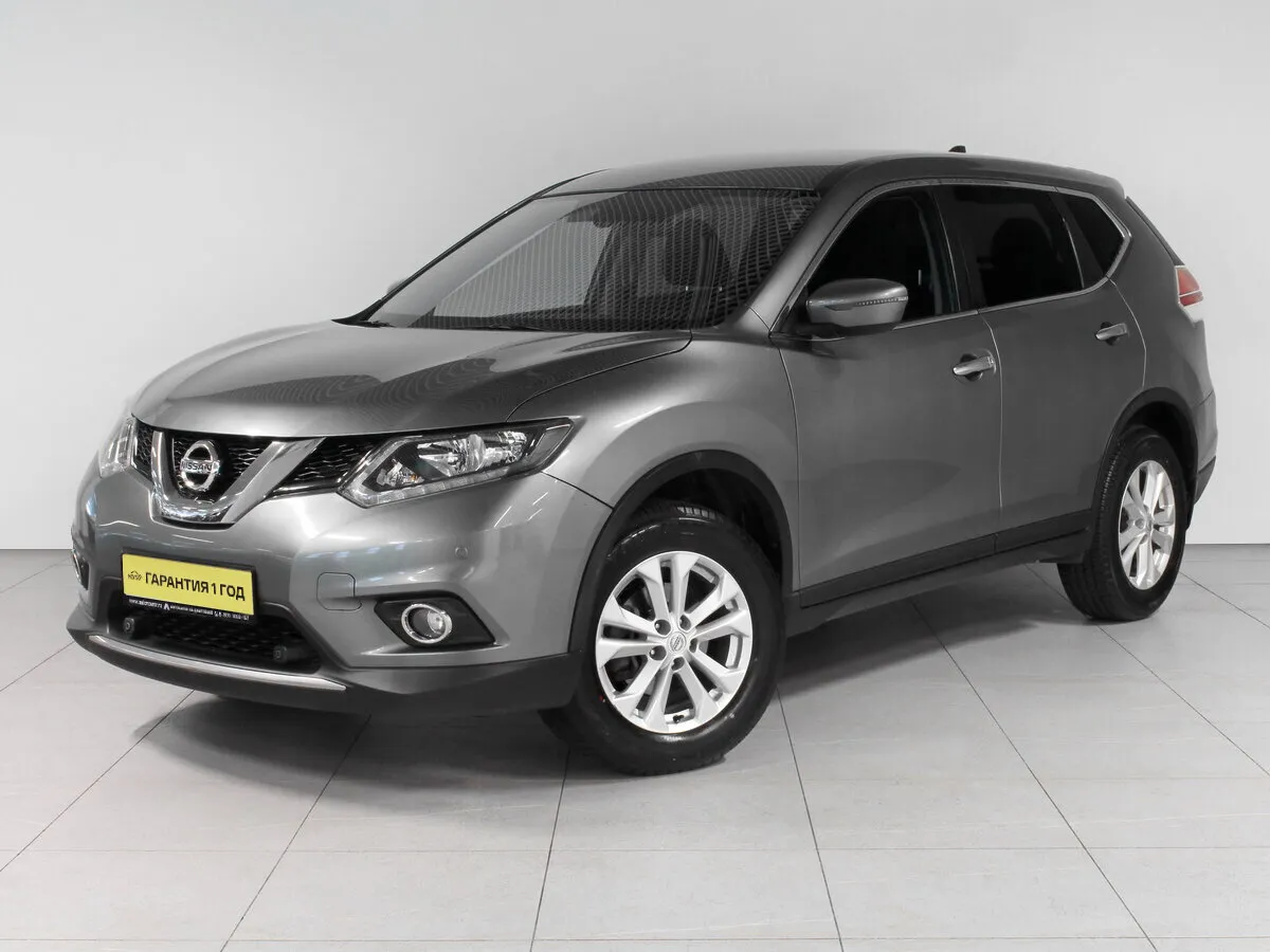 Nissan X-Trail III · LE+