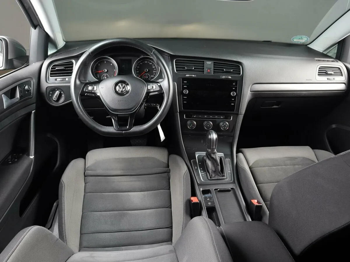 Volkswagen Golf VII Рестайлинг — фото 5