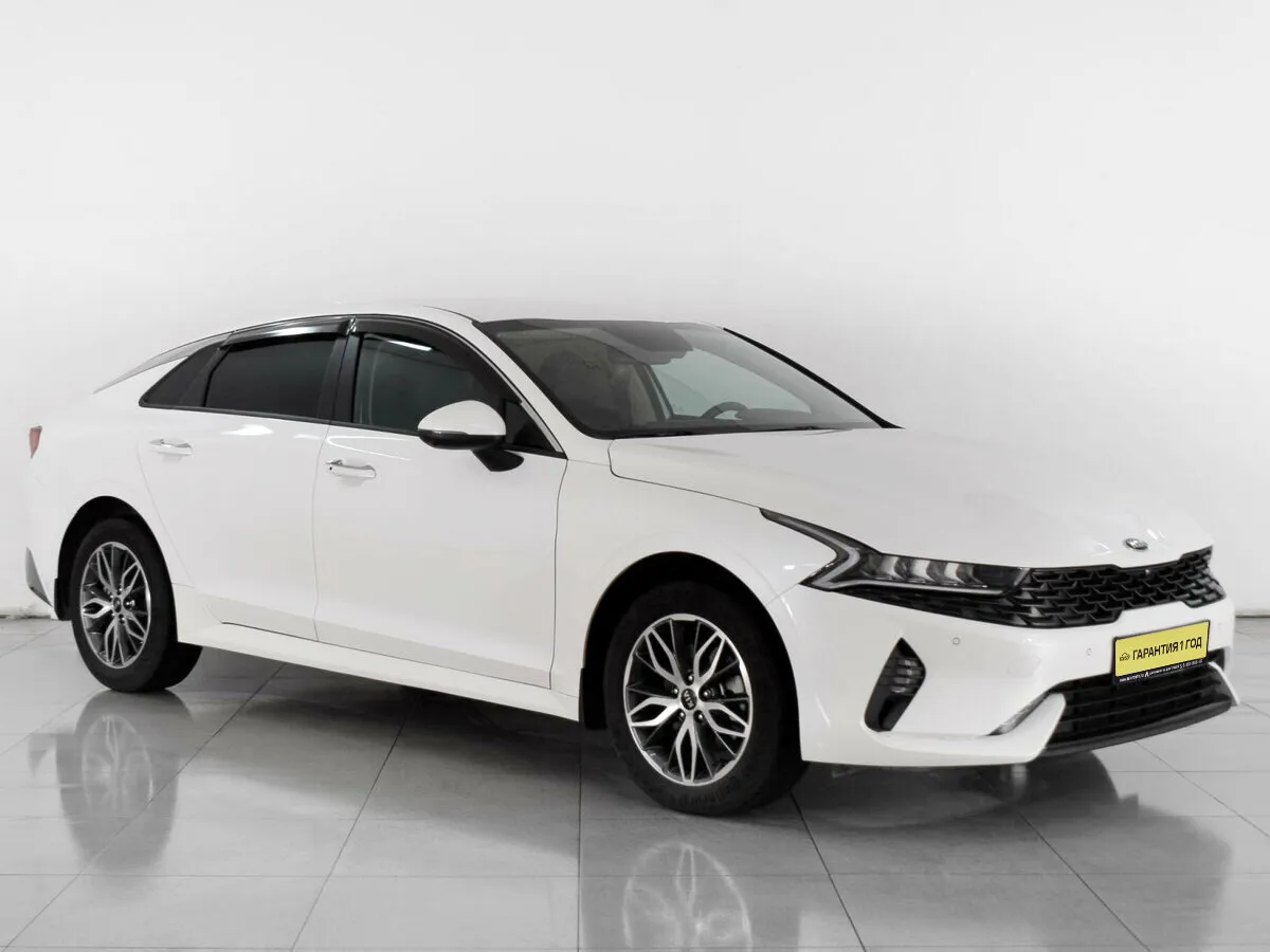 Kia K5 III · Prestige