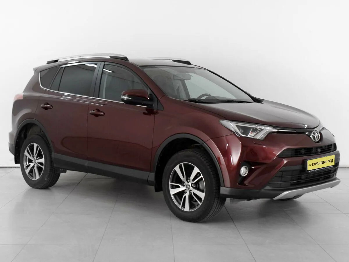 Toyota RAV4 IV (XA40) Рестайлинг · Комфорт