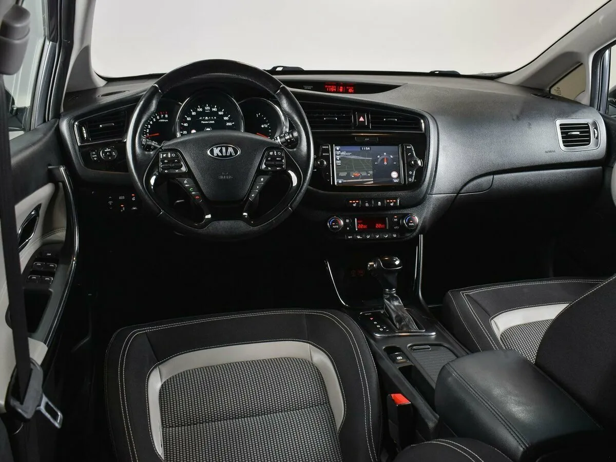 Kia Ceed II Рестайлинг · Premium — фото 5