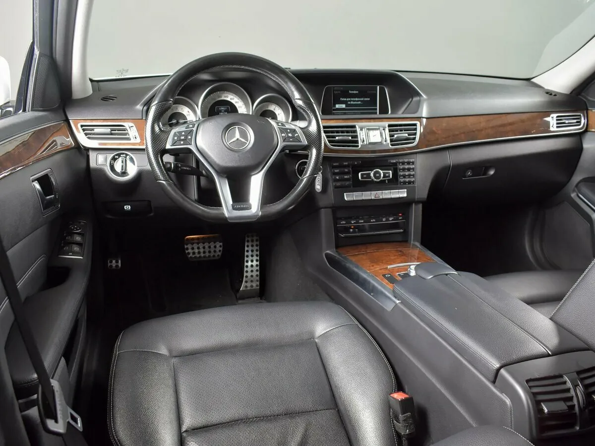 Mercedes-Benz E-Класс IV (W212, S212, C207) Рестайлинг · E200 — фото 5