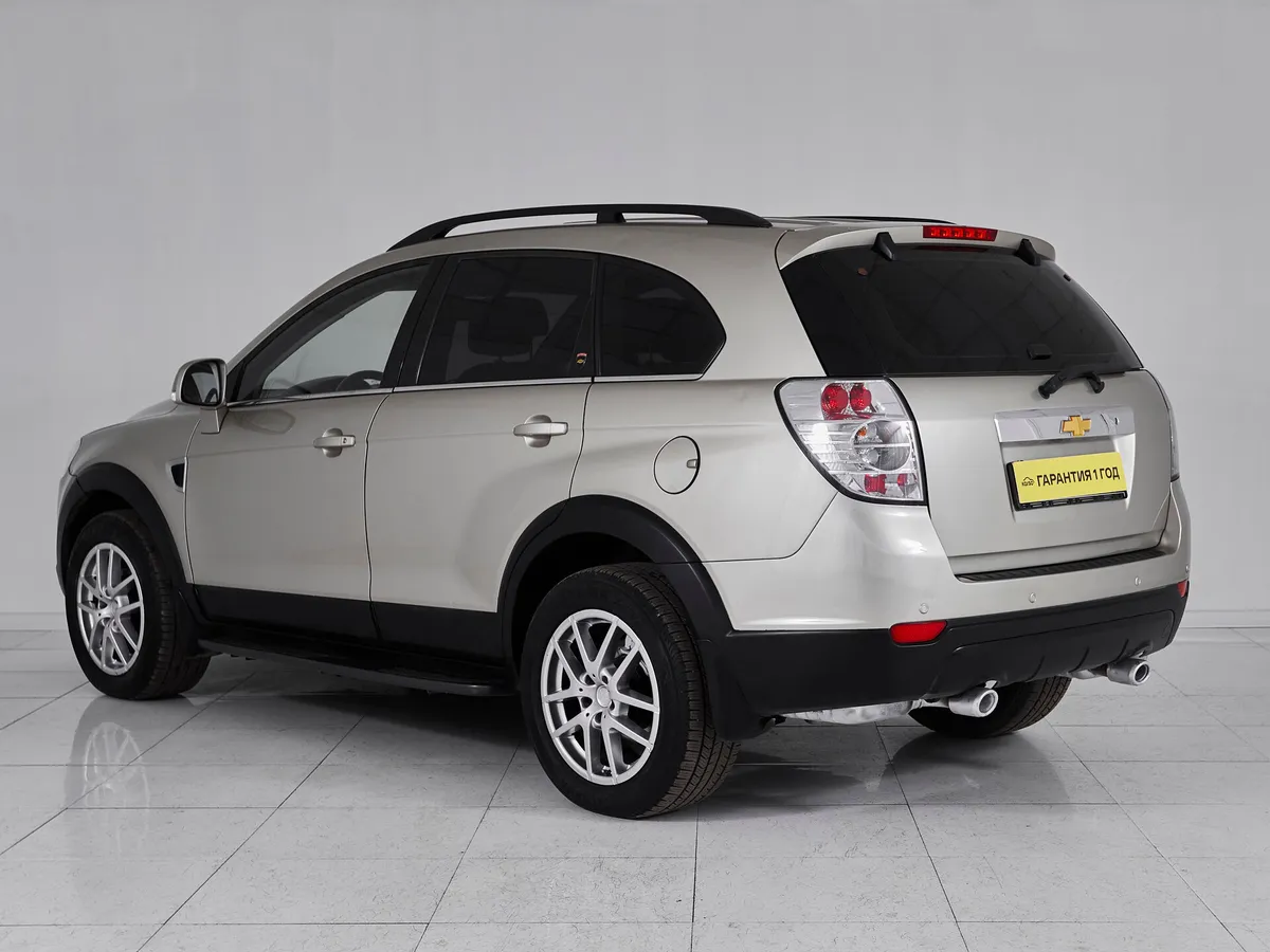 Chevrolet Captiva I · LT 3.2 AT 7-seats — фото 4