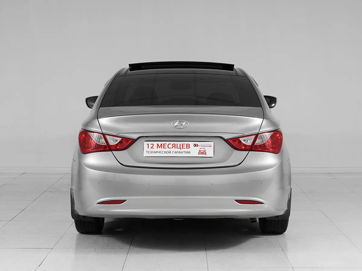 Hyundai Sonata VI (YF) · Prestige + Navi — фото 5