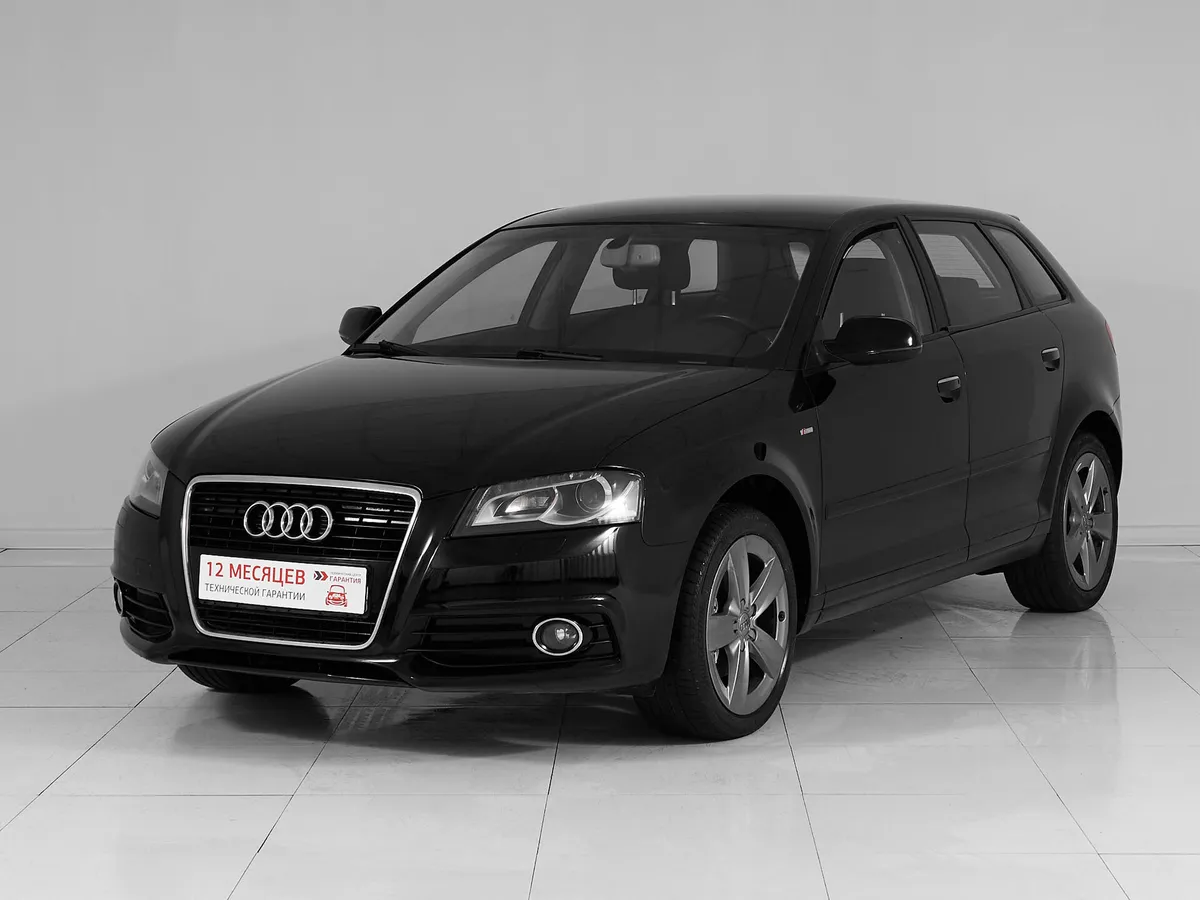Audi A3 II (8P) Рестайлинг 2 · Ambition