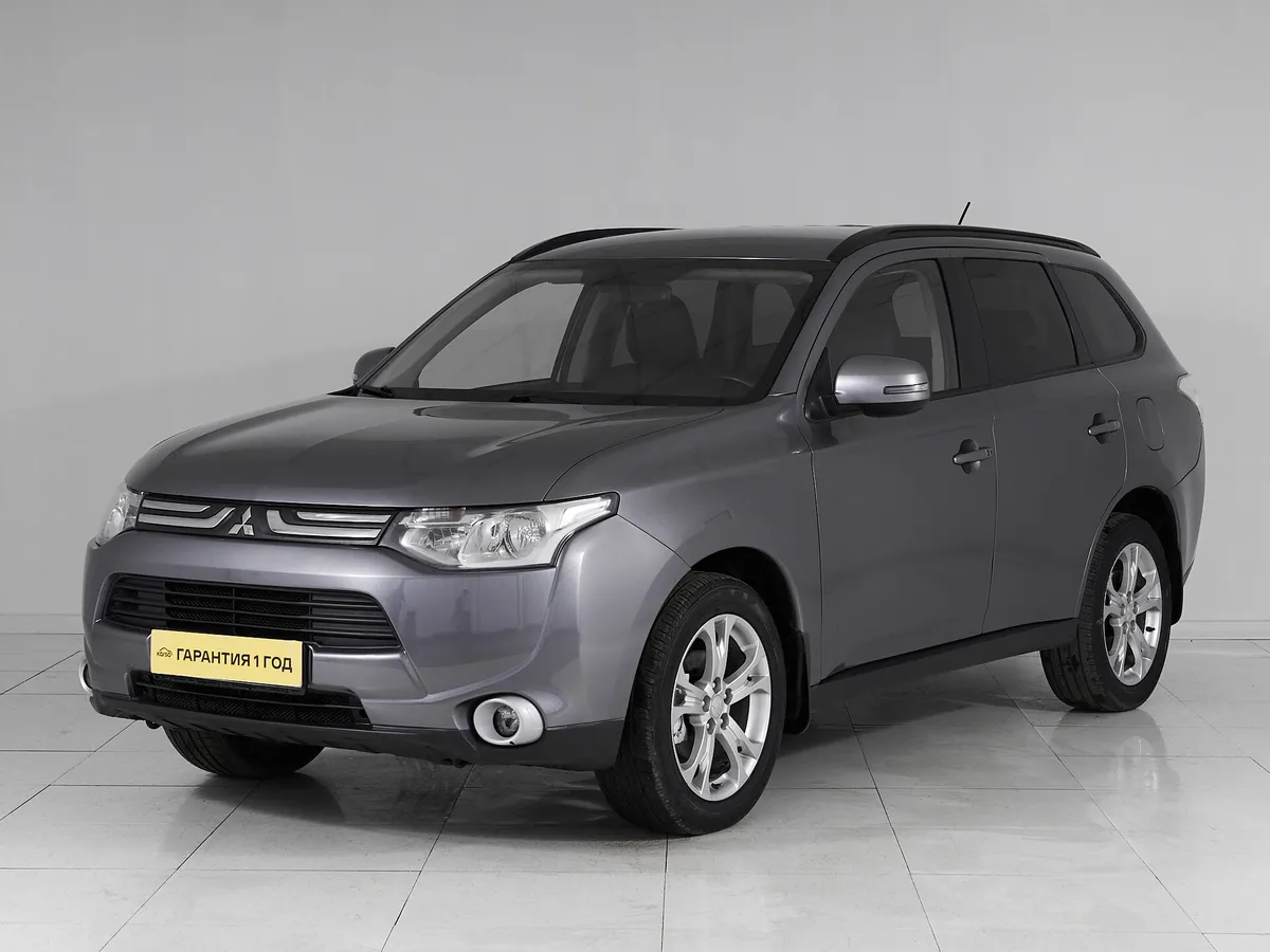 Mitsubishi Outlander III · Instyle