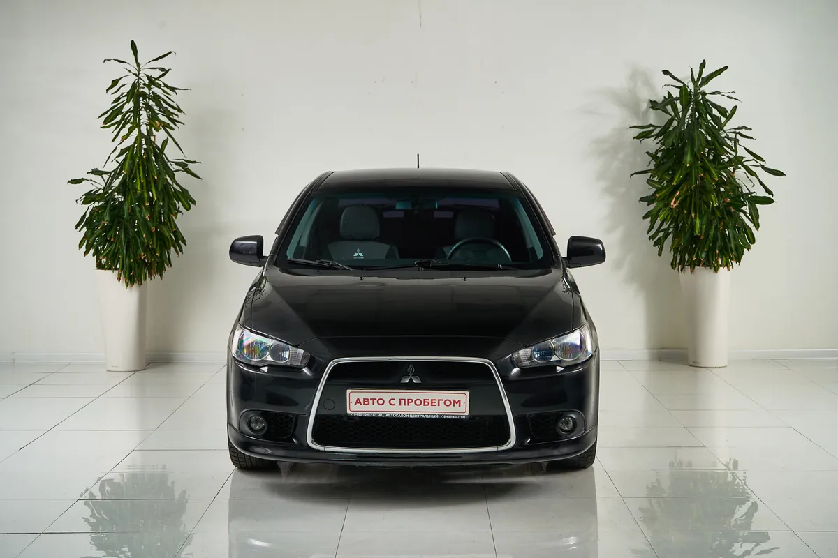 Mitsubishi Lancer X Рестайлинг — фото 2