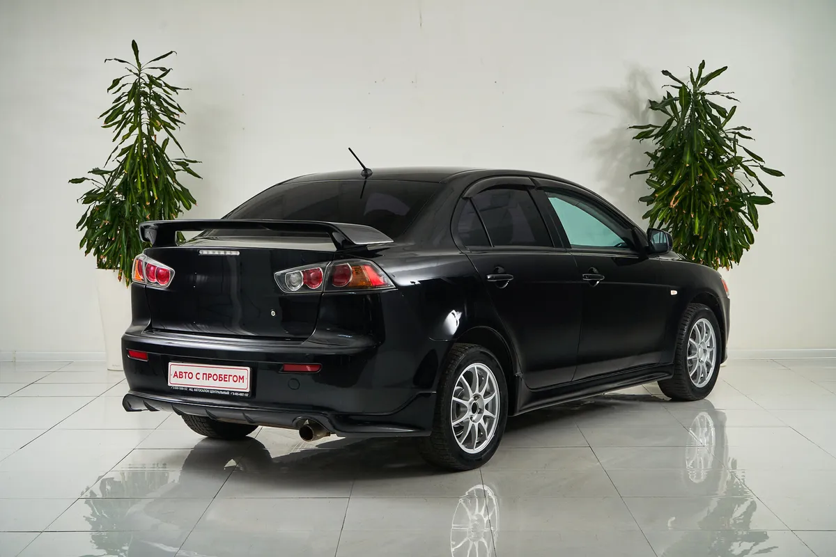 Mitsubishi Lancer X Рестайлинг — фото 5