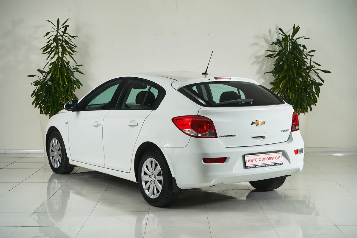 Chevrolet Cruze I Рестайлинг — фото 4