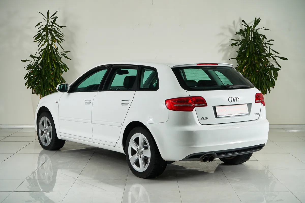 Audi A3 II (8P) Рестайлинг 2 — фото 4