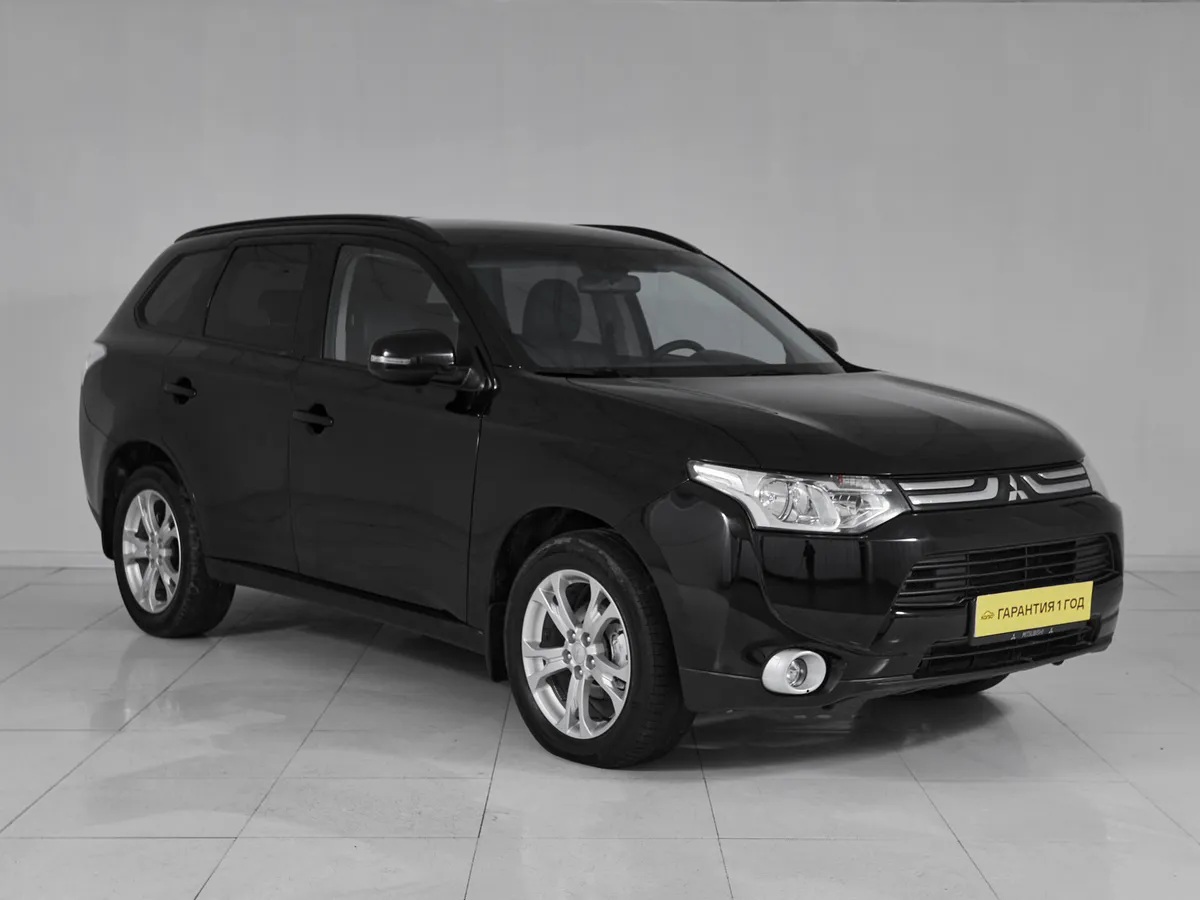 Mitsubishi Outlander III · Intense — фото 3