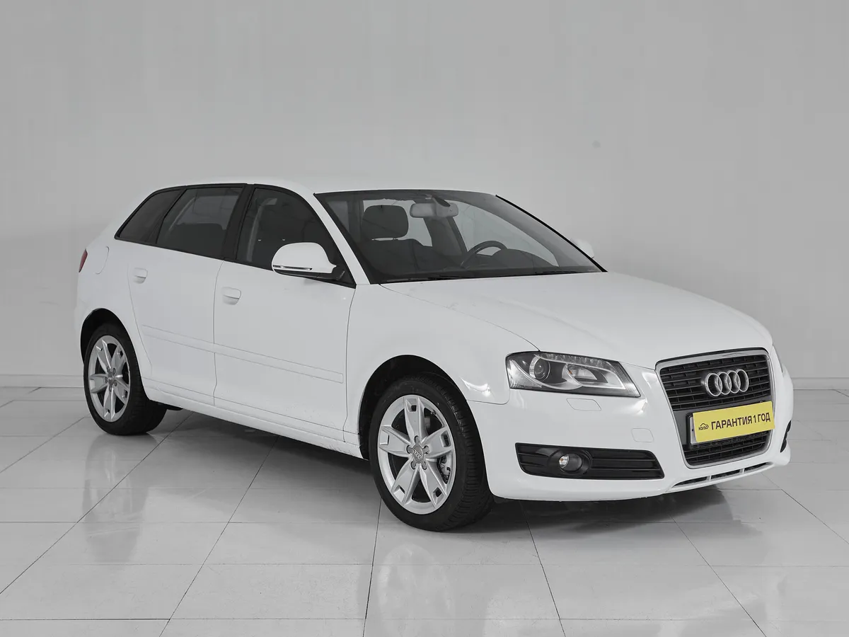 Audi A3 II (8P) Рестайлинг 2 · Ambiente — фото 3