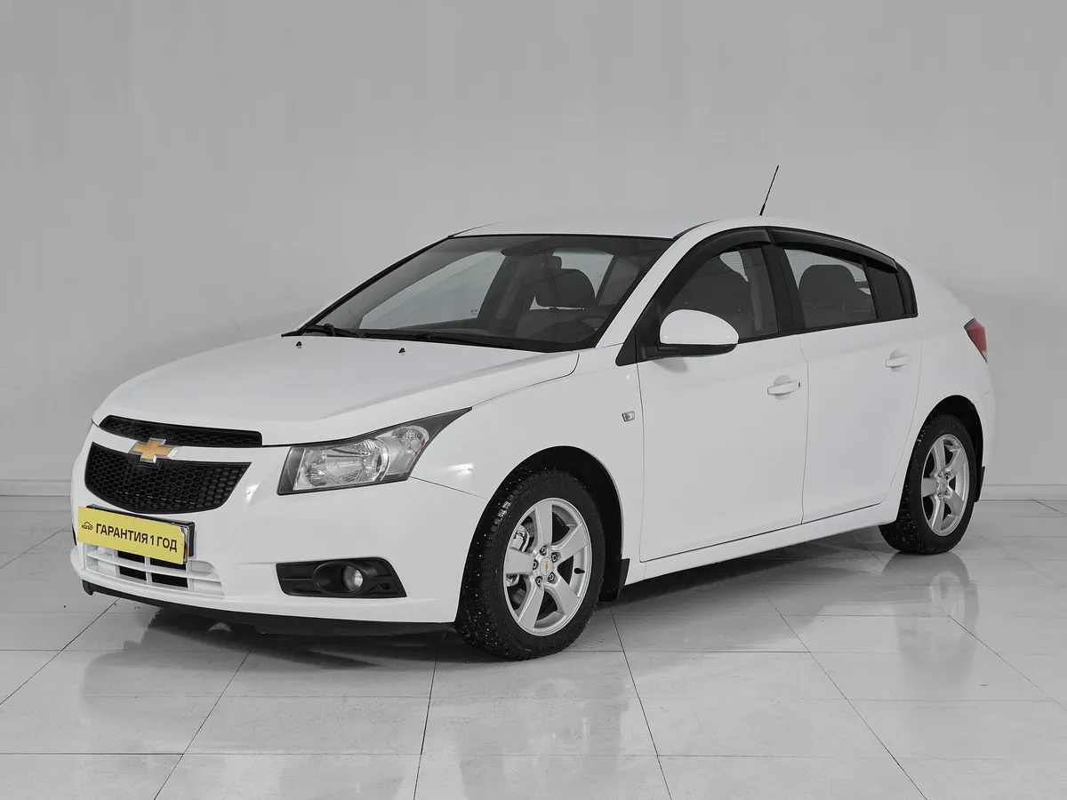 Chevrolet Cruze I · Base