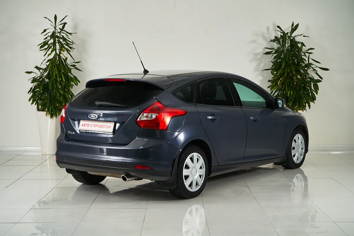 Ford Focus III — фото 4