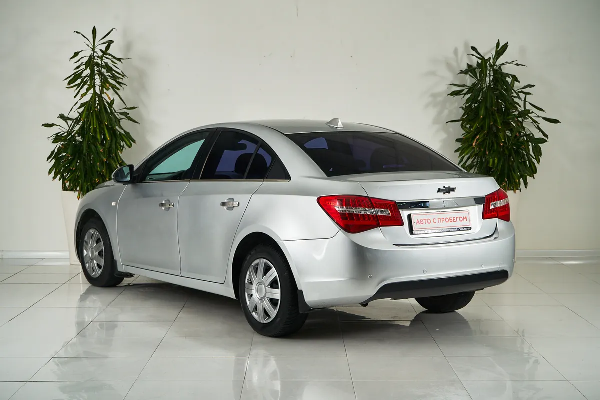 Chevrolet Cruze I Рестайлинг — фото 4