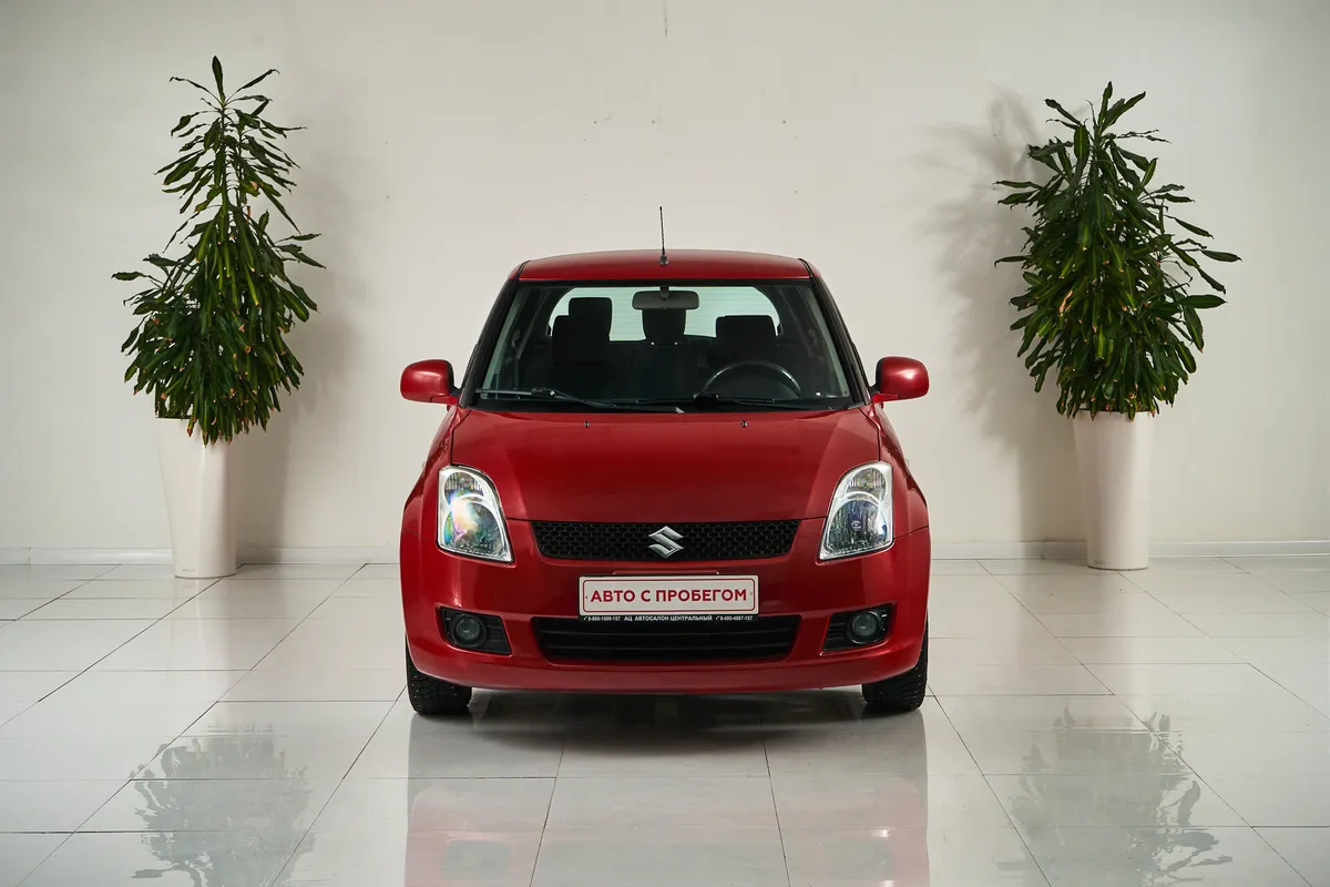 Suzuki Swift III — фото 2