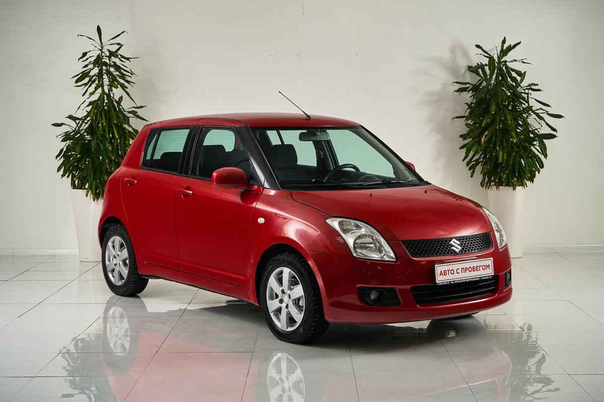 Suzuki Swift III — фото 3