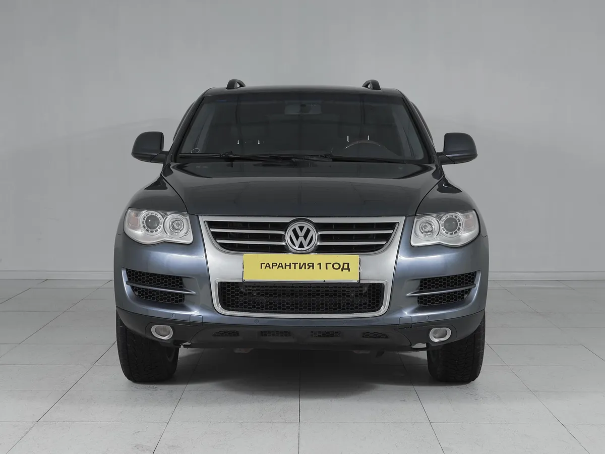 Volkswagen Touareg I Рестайлинг · R5 2.5TDI — фото 2