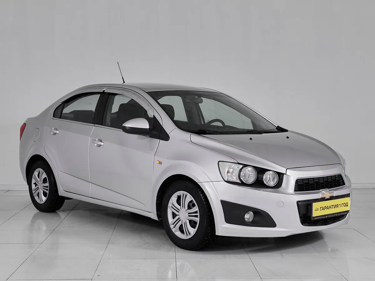 Chevrolet Aveo II · LT — фото 3