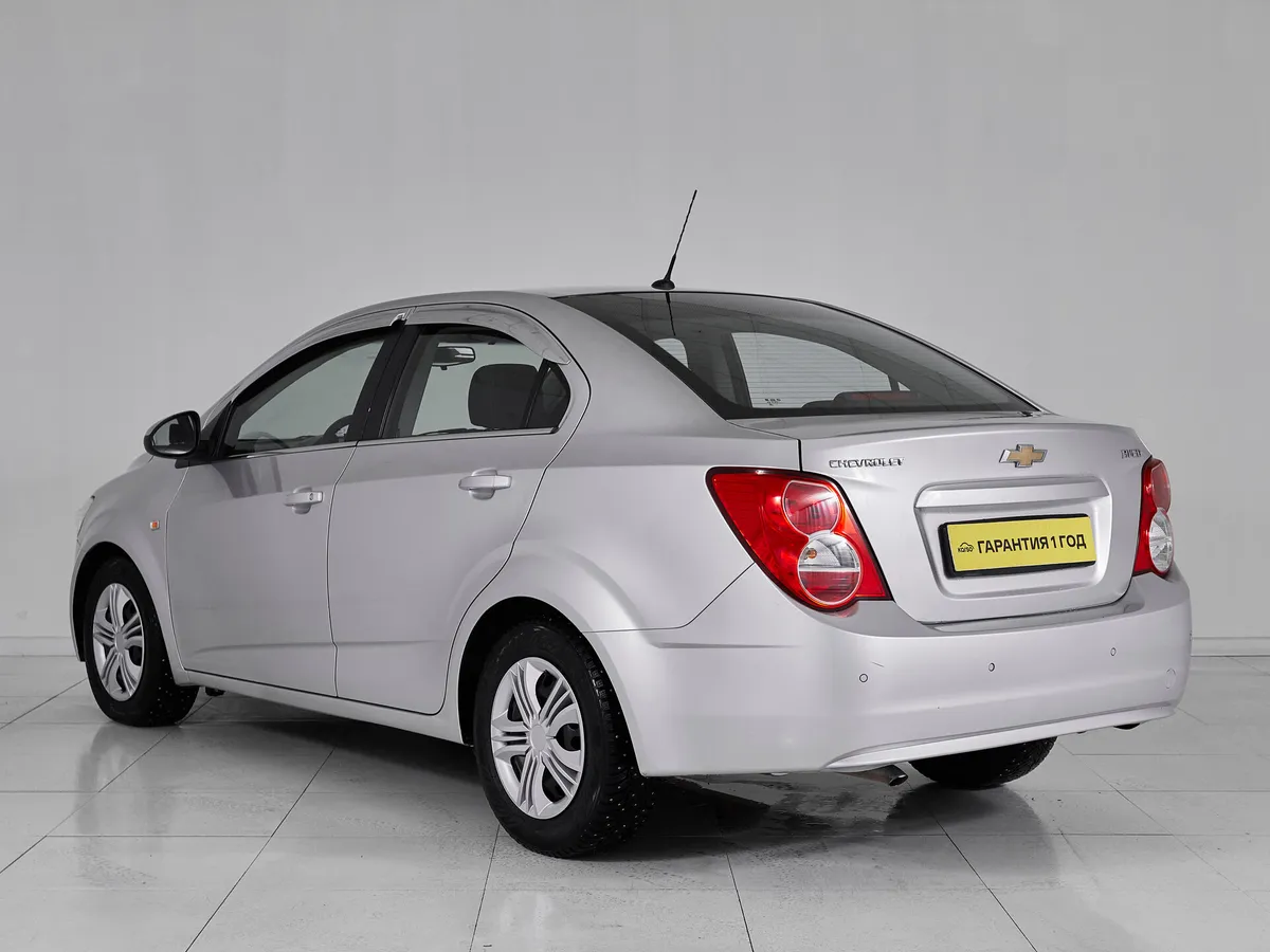 Chevrolet Aveo II · LT — фото 4