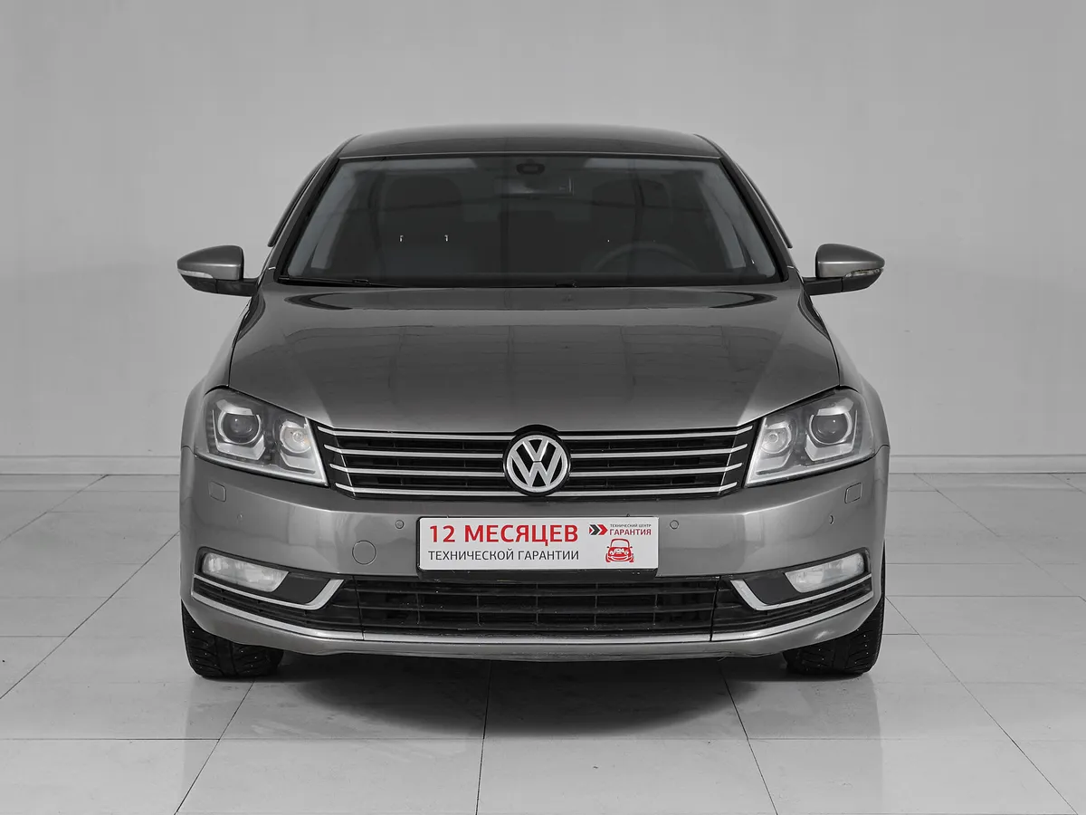 Volkswagen Passat B7 · Highline — фото 2