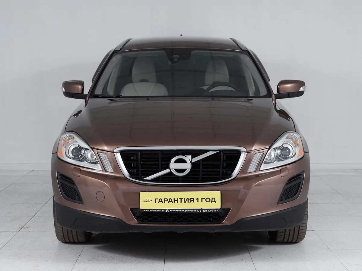 Volvo XC60 I · Momentum (спецсерия) — фото 2