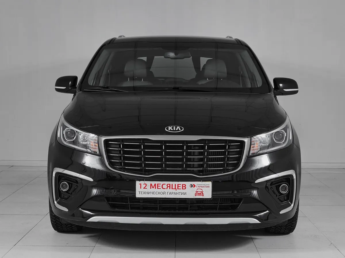 Kia Carnival III — фото 2