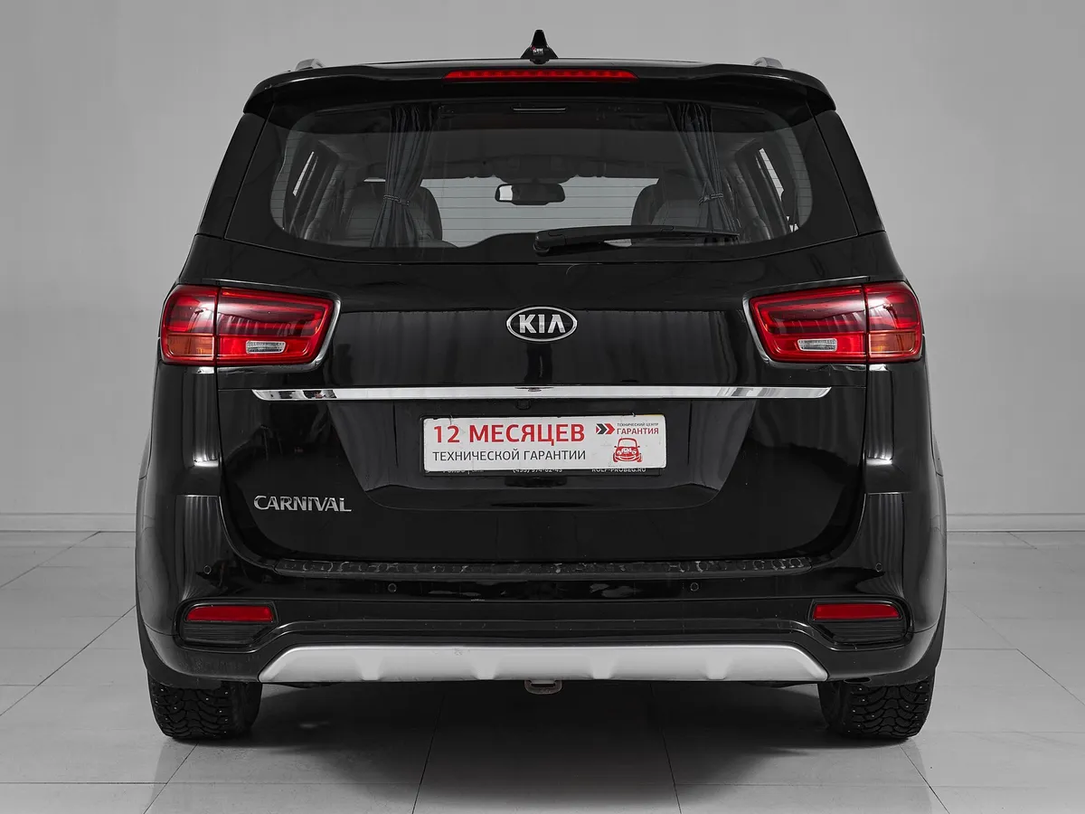 Kia Carnival III — фото 5