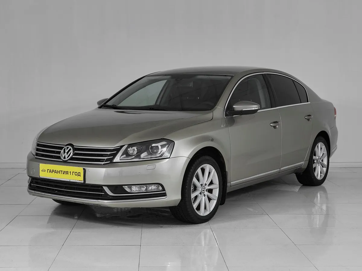 Volkswagen Passat B7 · Highline