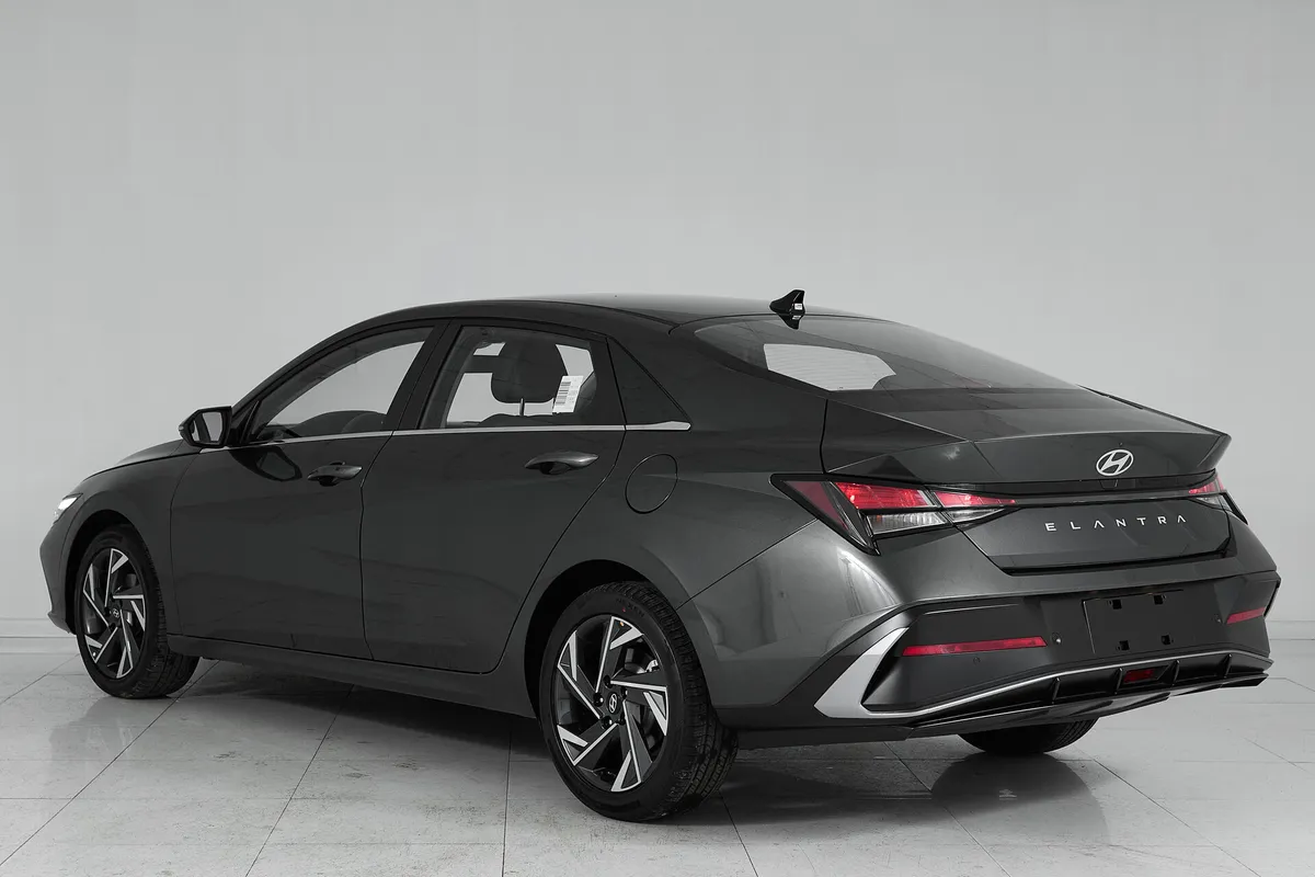 Hyundai Elantra VII (CN7) Рестайлинг · TOP — фото 4