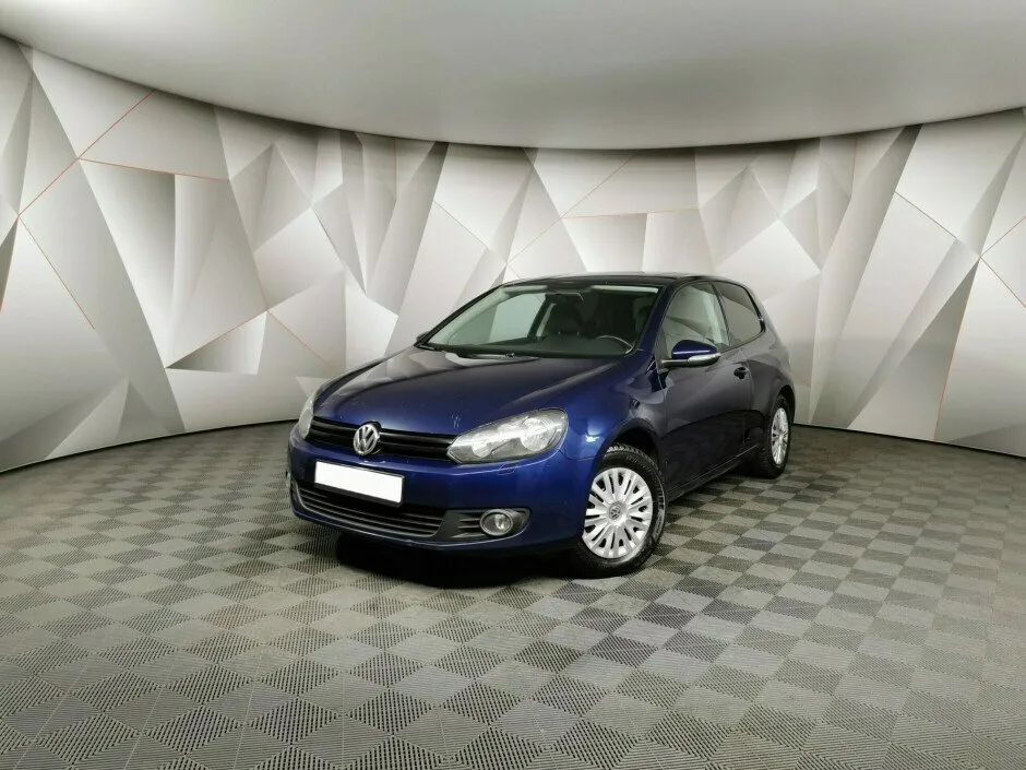 Volkswagen Golf VII · Trendline