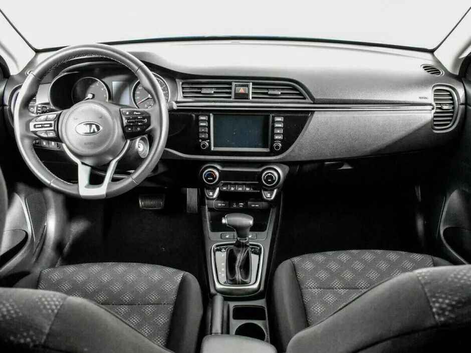 Kia Rio III Рестайлинг — фото 5