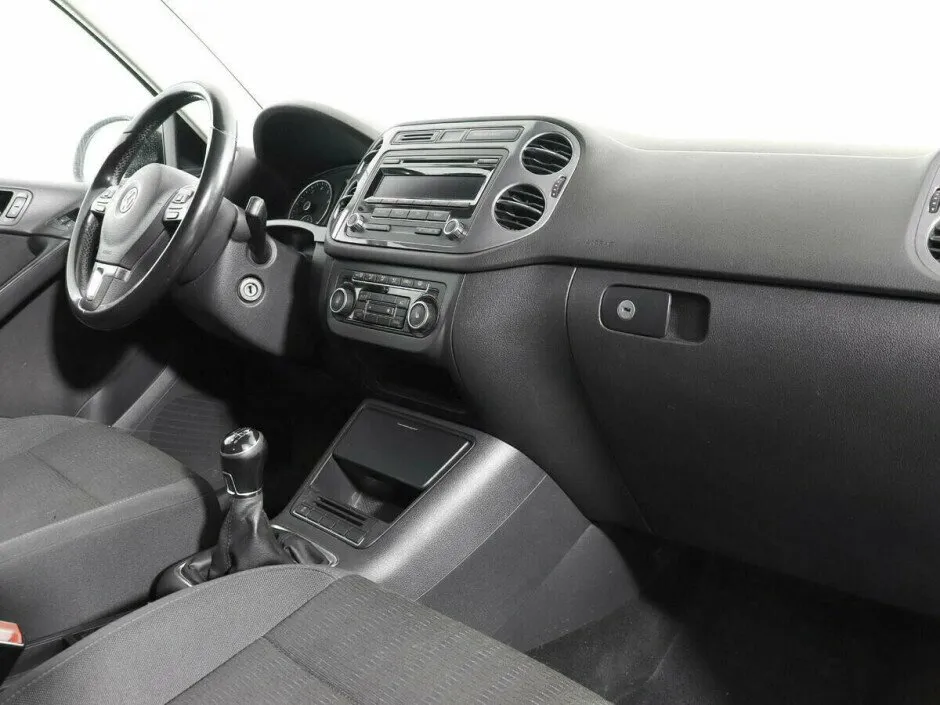 Volkswagen Tiguan I Рестайлинг · Trend&Fun — фото 5