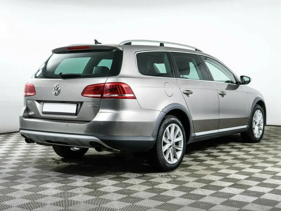 Volkswagen Passat B7 · Alltrack — фото 3