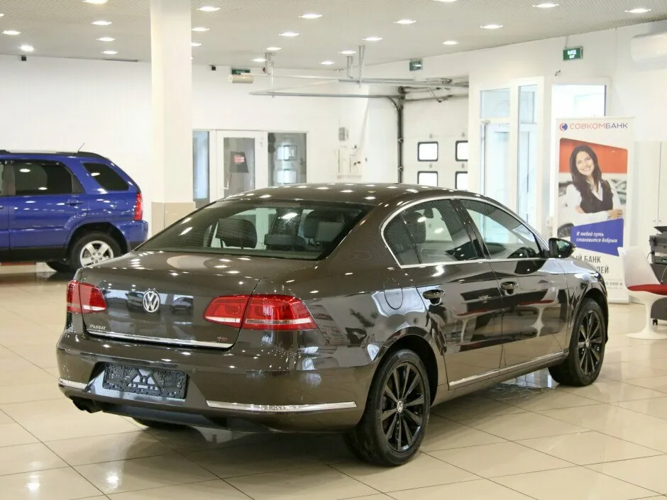 Volkswagen Passat B7 — фото 3
