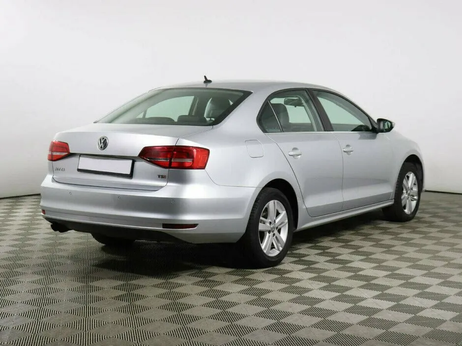 Volkswagen Jetta VI Рестайлинг — фото 4