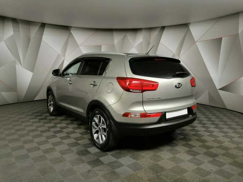 Kia Sportage III Рестайлинг — фото 4