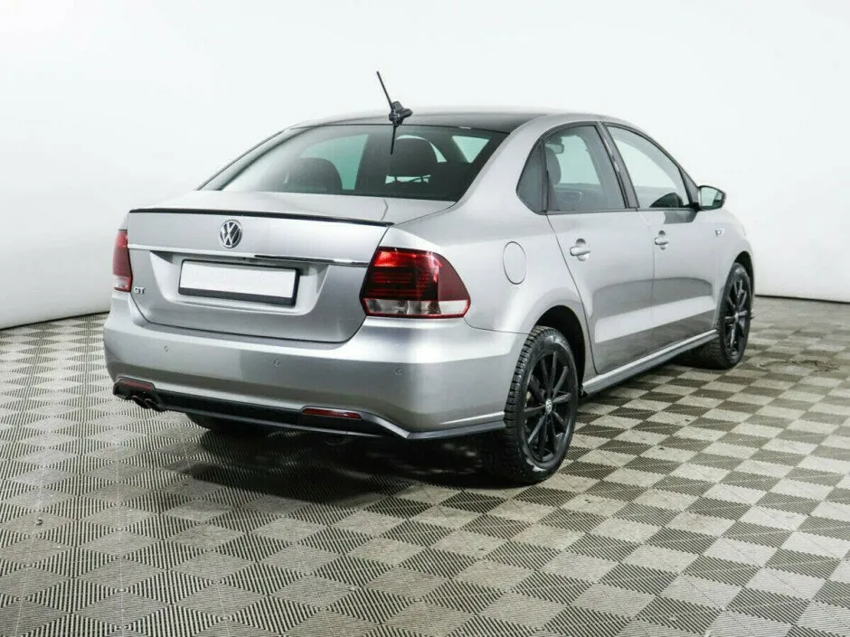 Volkswagen Polo V Рестайлинг — фото 3