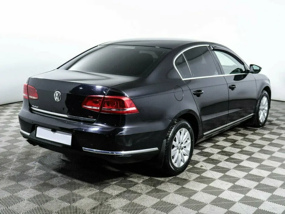 Volkswagen Passat B7 — фото 4