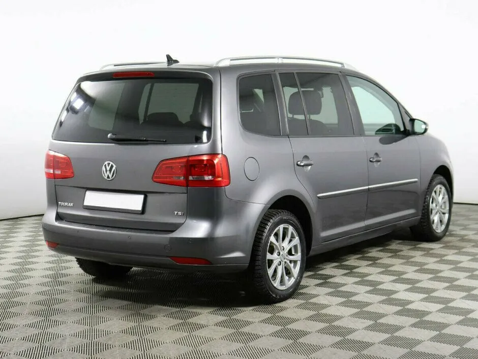 Volkswagen Touran I Рестайлинг 2 — фото 3