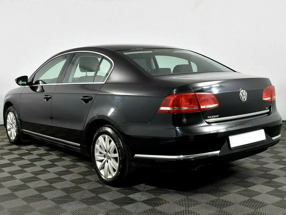 Volkswagen Passat B7 — фото 4