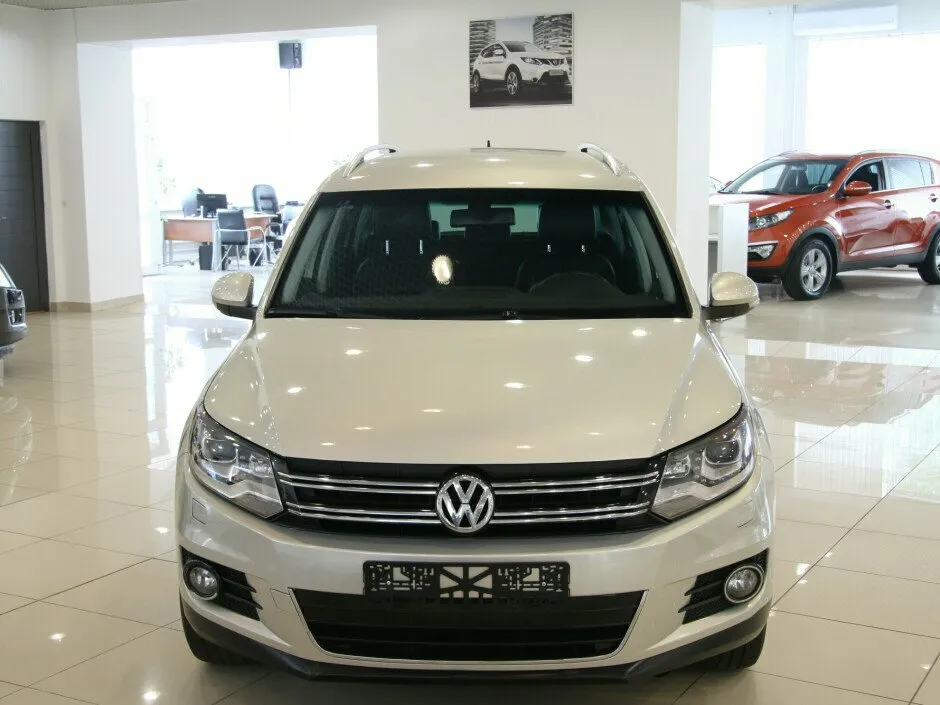 Volkswagen Tiguan I Рестайлинг — фото 2