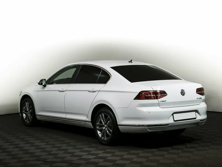 Volkswagen Passat B8 — фото 4